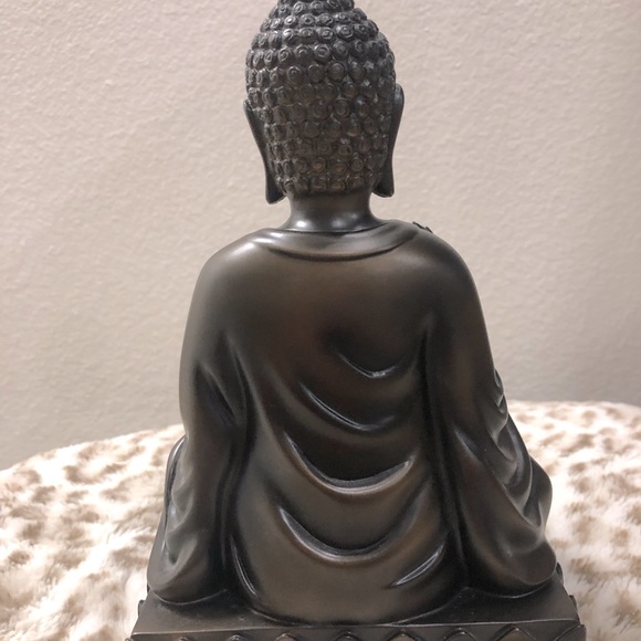 Meditating Buddha Tea Light Candle Holder - Picture 4 of 4